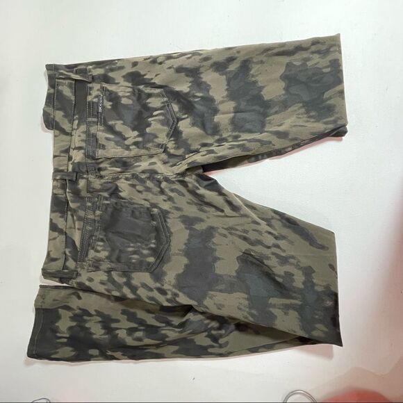 Joe’s the SKINNY Modern brocade Camo super soft and silky with stretch size 29 - Picture 9 of 14